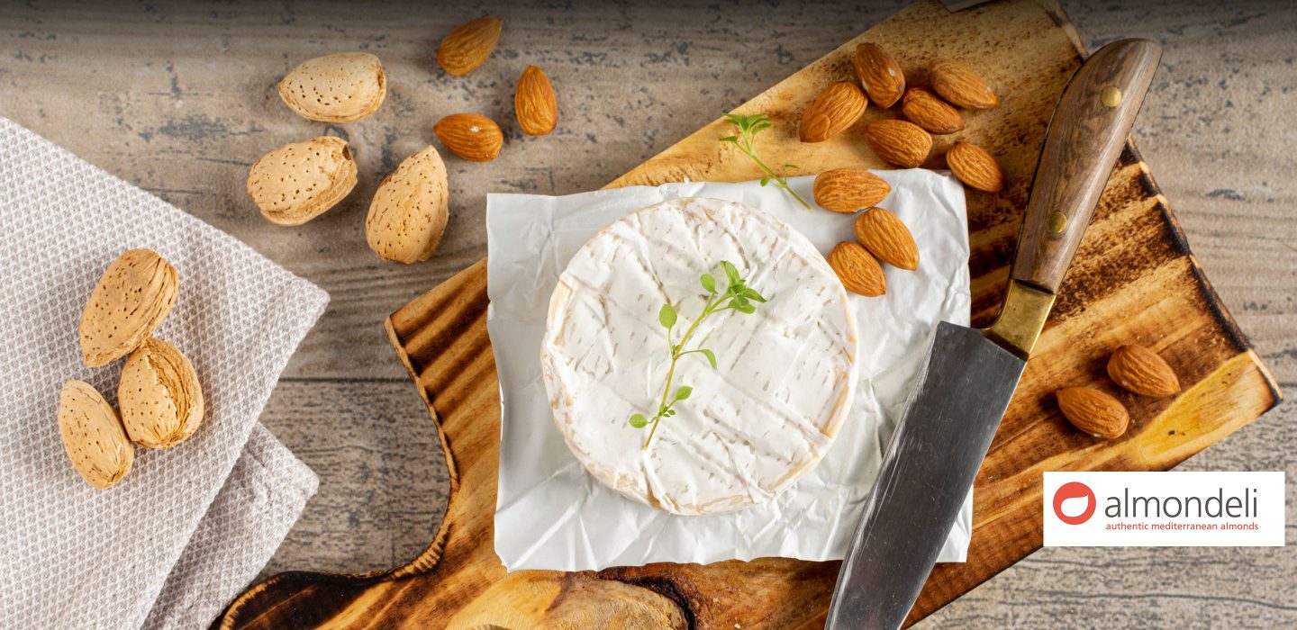 brie-amandes©freepick